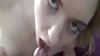جلسة إباحية سرية مع فتاة شابة متحمسة