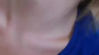 تدليك كامل للجسم ينتهي بجنس جماعي مزدوج الإيلاج