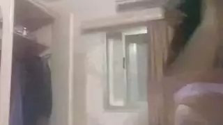 مشهد إكس إكس إكس لعبادة أقدام إلهة عربية