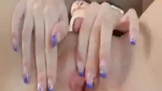 نزل إبريل باركر وسارا لوف مع جارهما الجديد ، ليجعله سعيدًا