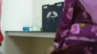 علاقة جنسية جماعية برية لهواة عرب