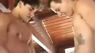 صور إباحية جديدة لمراهقات مسربة