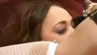 جلسة نيك إباحي مكثف في نايتي مثير