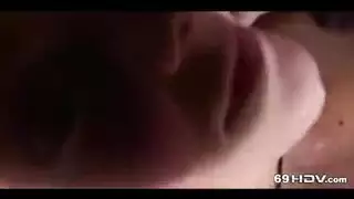 إباحية تونسية حصرية: ثلاثي قاسي مع قذف داخلي