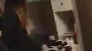 شقراء ساذجة تتدمر بواسطة قضيب أسود وحشي
