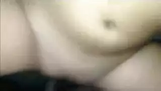 جمال مراهقة تتوسل لقضيب أبيض ضخم