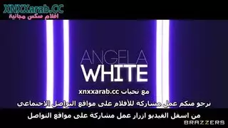 تعذيب مترجم مزدوج مراهقات
