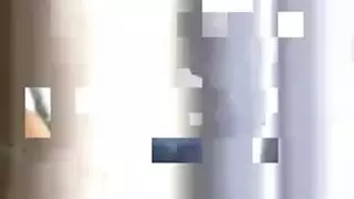 مذي نازل من فتحة واسعة