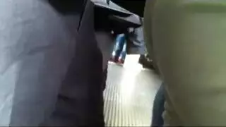 توسيع فتحة شرجها الخبيرة في فيلم إباحي قاس
