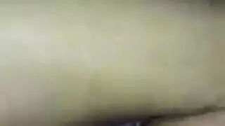 جسم حمراء الشعر الحارة يحصل على الاحتكاك الذي تتوق إليه