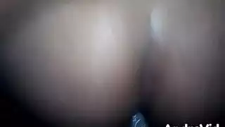 راغبة في ضربات قضيب حمار على الطريقة الإباحية
