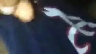 فمها مدمن على مص الأعضاء الصغيرة