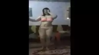 أحب وبك
