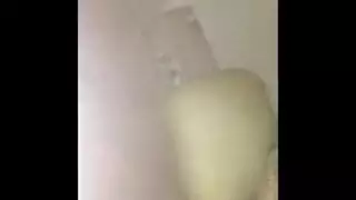 عاهرة تايلاندية تُدك بقضيب أسود ضخم