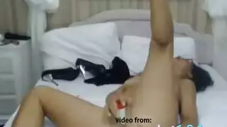 فتاة ممتلئة الجسم تخون وتتعرض لجماع قوي في مشهد إباحي