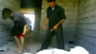 مشهد مصري هاردكور: العروسة المخطوبة الشرموطة تأخذه في الطيز
