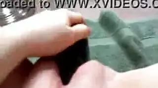 هاوي يمص قضيب، يتحصل على بخكاكي، ثم يُملأ بالقذف