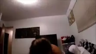 وقوف كلبياً: سمراء تأخذه عميقاً في مؤخرتها