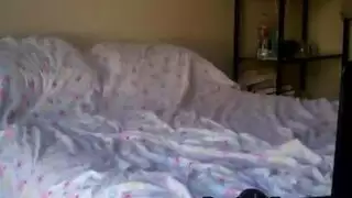 الاتعلم طفبطلها على القذف