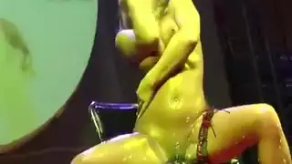 بناتت مع بنات