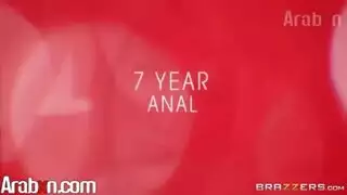 زوجة ودودة تفاجئ زوجها بجنس شرجي ومداعبة فموية صريحة