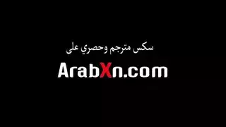 العمة المتلهفة تطلب قضيبي مشهد صريح وقاسي