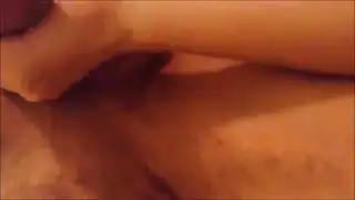 لعق عميق قبل قذف شرجي صارخ