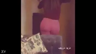 مصارعة ألسنة قبل إدخال شرجي