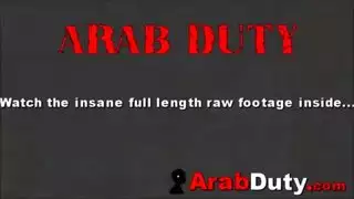 بائعة هوى عربية تخدم الجنود خلال الدورية