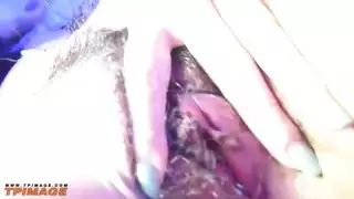 مهبلها الضيق يشبه أول مرة لعذراء