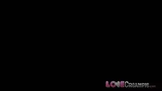 حمل حسي كامل: مداعبة الحلمات ولعق البظر في فيلم إباحي