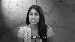 أخذ قضيبين أمريكيين في وقت واحد