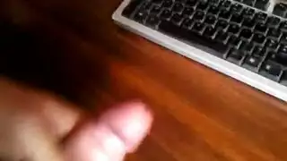 الاستمناء و اللعب بالزب باليد حتى يخرج المني الساخن و الشهوة