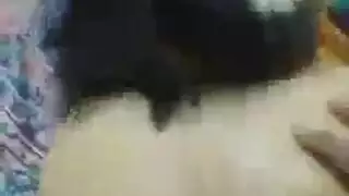 شرج عنيف بقضيب جلدي