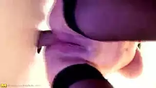  زب من وراء الجدار وتأخذه