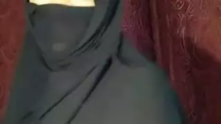امراة تنتاك امام زوجها