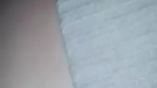 زوج مخادع يلبس سراويل زوجته ويستمني