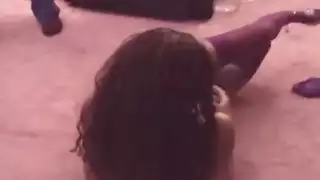 مراهقة عربية جامحة في فعل شرجي صارم