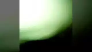 شاهكون الفحل الفارسي يقدم أفلام إباحية صريحة