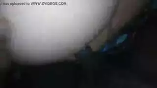 قضيب أسود ضخم يمارس الجنس معها على طاولة المطبخ