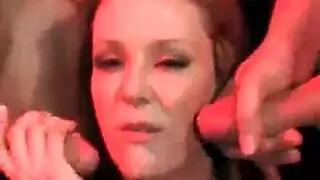 تتناك في طيزها ونزول الخره