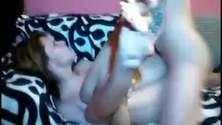 نيك عذراء خروج دم جميل في وجهها وتغات