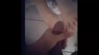 زوجة هندية تقدم ثدييها الكبيرين وفرجها الحريري لزوجها المتوحش