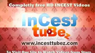 صف بوكاكي للمراهقين: شباب ينتظرون حمولتهم