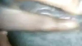 صديقة رطبة تستمني بالنسبة لي