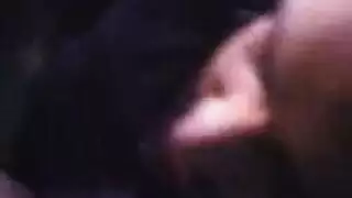 محظوظ المتأنق مص على أمي كس