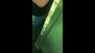 قحبات جزائريات عنيف في السيارة