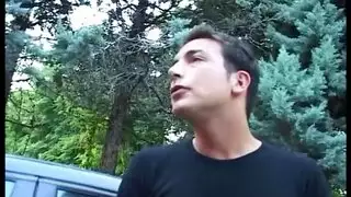 عضو ضخم يوسع فرجها الضيق بشدة