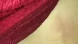 ثلاث طاليم لذيذة تحصل مارس الجنس في النادي
