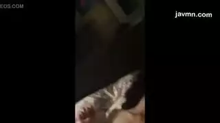 طلاب جامعيون ثملون: مص جماعي وجنس عنيف